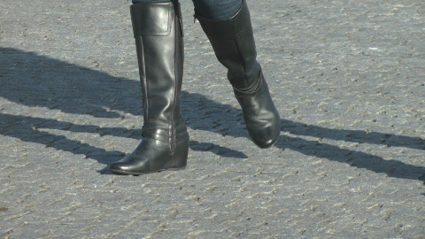 girl-leather-boots-girl-page6
