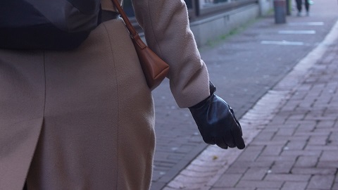 guy-girl-leather-jacket-asian-candid