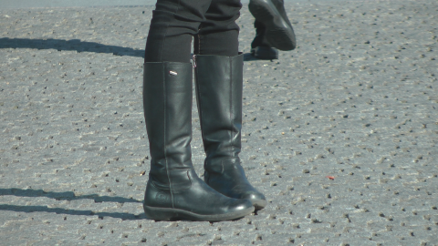 girl-in-leather-gloves-jacket-boots