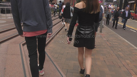 girls-in-leather-skirt-candid