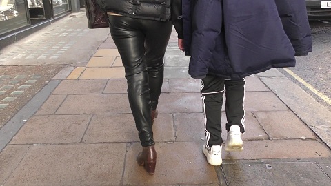 girls-in-leather-skirt-candid