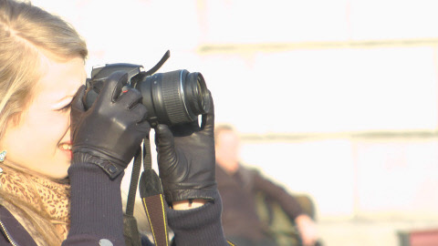 street-videos-girls-in-leather-gloves-and-pants-with-leather-jacket-and-boots.jpg