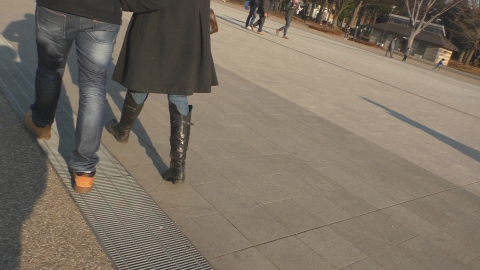 asian-girl-in-leather-jacket-boots