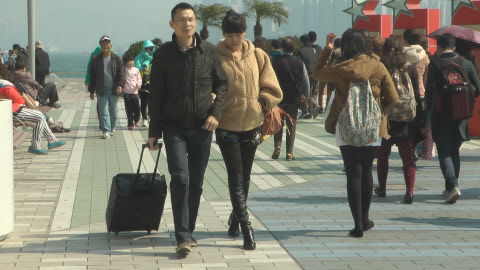 asian-girl-in-leather-jacket-boots