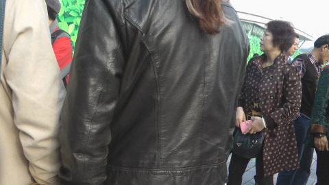 asian-girl-in-leather-jacket-boots