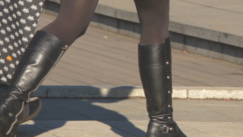 asian-girl-in-leather-jacket-boots