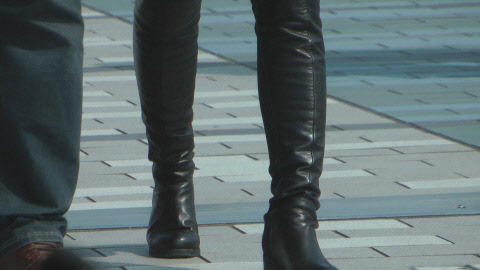 asian-girl-in-leather-jacket-boots