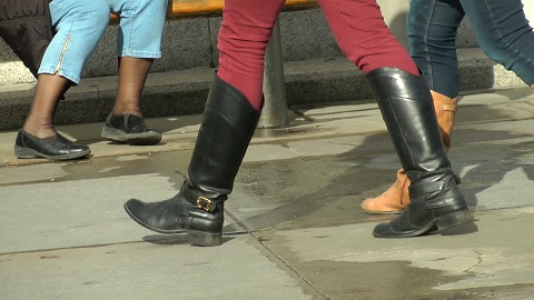 girls-in-leather-candid-street