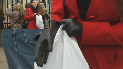 girls-in-leather-candid-street