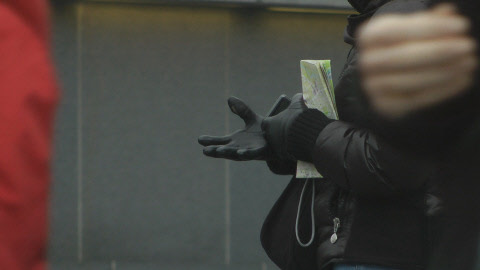 girls-in-leather-candid-street