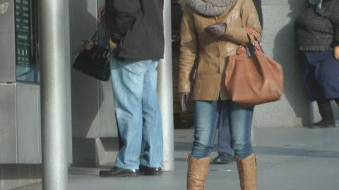 girls-in-leather-candid-street